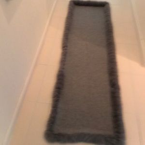 Cashmere shawl fur trimmed